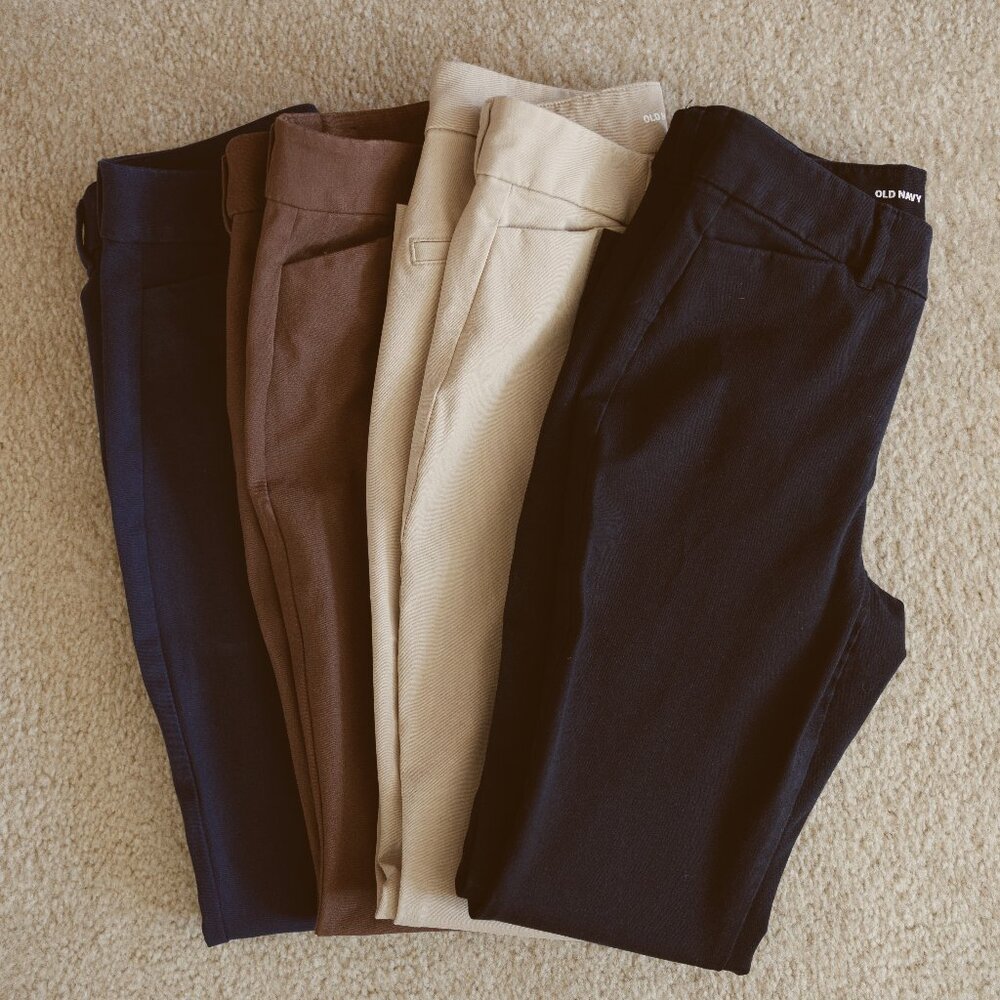 Old Navy High Rise Pixie Flare, Petite, 4 Pair